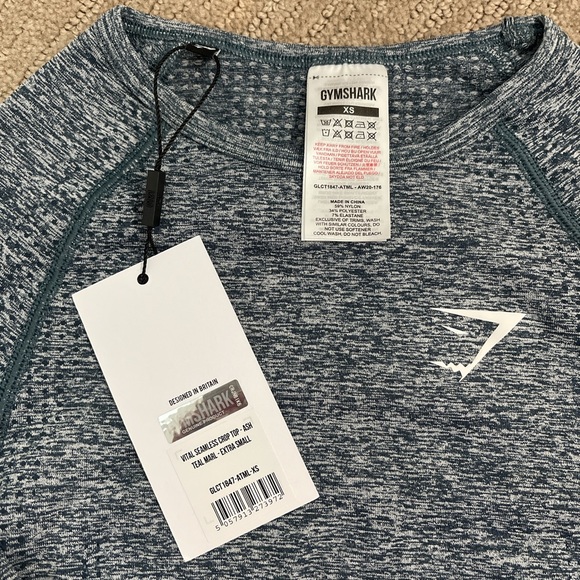 LONG SLEEVE CROP - Picture 3 of 3